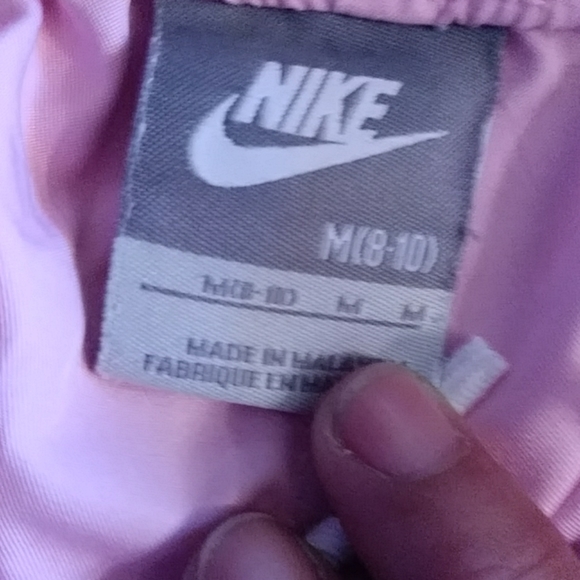 Nike dry fit capris pink grey and white stripes sides Don't think worn! - Picture 4 of 8